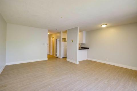475 S E St, Santa Rosa, CA 95404 photo 32