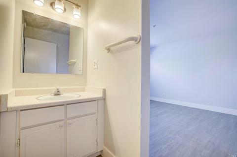 475 S E St, Santa Rosa, CA 95404 photo 44