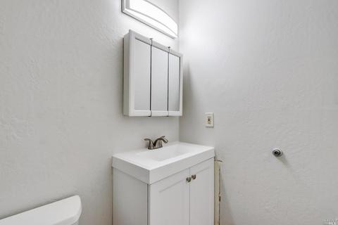 475 S E St, Santa Rosa, CA 95404 photo 17