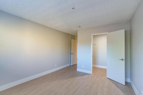 475 S E St, Santa Rosa, CA 95404 photo 29