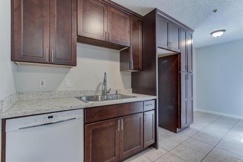 475 S E St, Santa Rosa, CA 95404 photo 48
