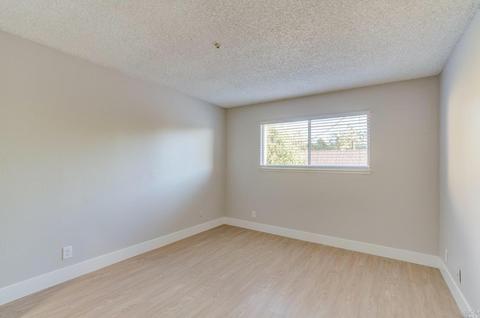 475 S E St, Santa Rosa, CA 95404 photo 28