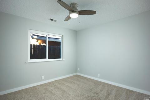 1015 N Lincoln St, Dixon, CA 95620 photo 21