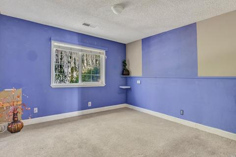 398 Barcelona St, Vallejo, CA 94591 photo 22