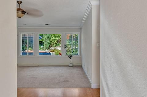 398 Barcelona St, Vallejo, CA 94591 photo 5