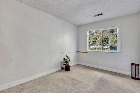 398 Barcelona St, Vallejo, CA 94591 photo 19
