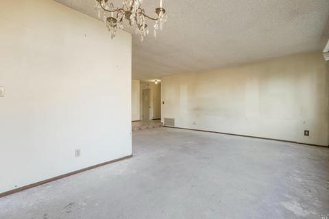 1187 Granada St, Vallejo, CA 94591 photo 15