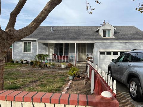 1346 Nebraska St, Vallejo, CA 94590 photo 2