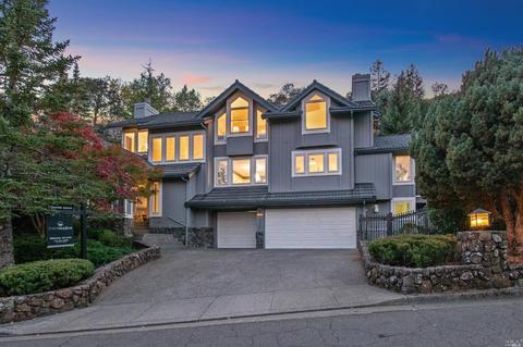 30 Thunderbird Dr, Novato, CA 94949