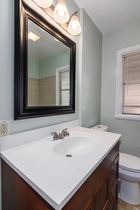 615 Laurel St, Vallejo, CA 94591 photo 12