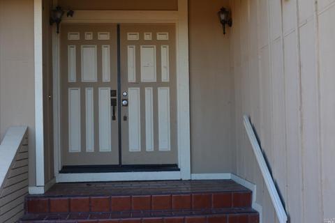 288 Reynard Ln, Vallejo, CA 94591 photo 4