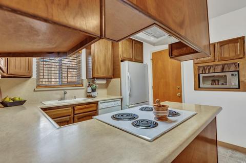 111 Dyer Ct, Vallejo, CA 94591 photo 19