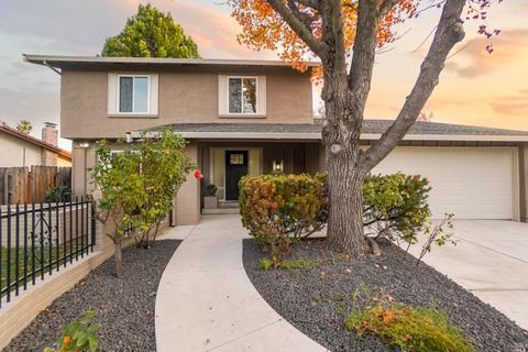112 Cheyenne Dr, Vacaville, CA 95688 photo 2