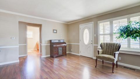 557 Jennings Ave, Vallejo, CA 94591 photo 5
