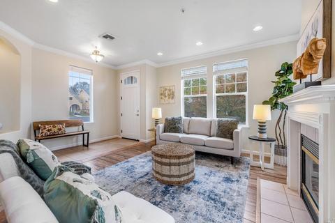 1676 Stirrup Loop, Healdsburg, CA 95448 photo 5
