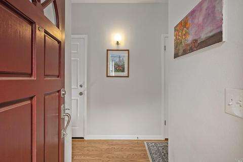 790 Glen Miller Dr, Windsor, CA 95492 photo 4