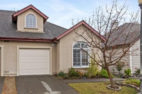 790 Glen Miller Dr, Windsor, CA 95492