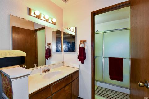 1 Vanessa Ct E, Napa, CA 94558 photo 9