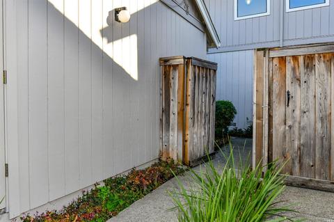 1 Vanessa Ct E, Napa, CA 94558 photo 3