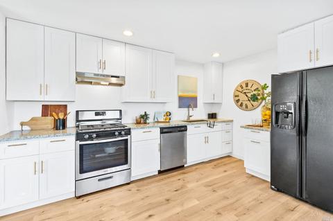 1664 B St, Napa, CA 94559 photo 31