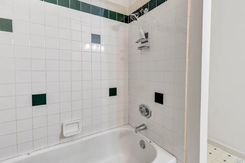 120 Prestwick Ct, Vallejo, CA 94591 photo 22