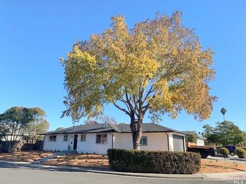 1900 Gilrix St, Petaluma, CA 94954 photo 3