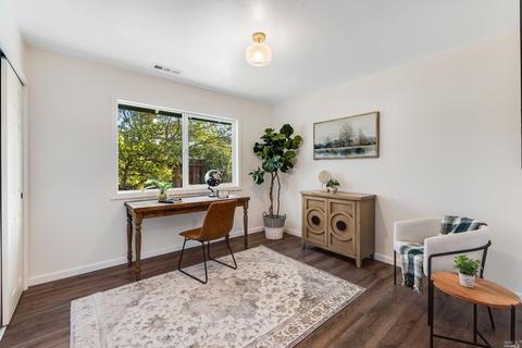 1900 Gilrix St, Petaluma, CA 94954 photo 28