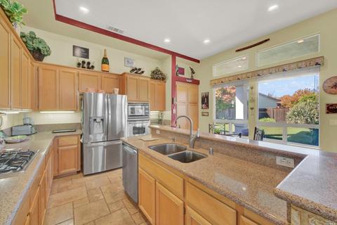 1332 Fullerton Dr, Fairfield, CA 94533 photo 39