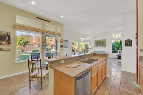1332 Fullerton Dr, Fairfield, CA 94533 photo 43