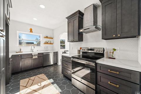 1320 Glenn St, Vallejo, CA 94590 photo 14