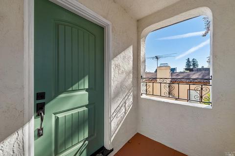 1320 Glenn St, Vallejo, CA 94590 photo 6