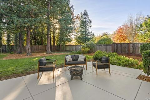 340 Windflower Ct, Windsor, CA 95492 photo 3