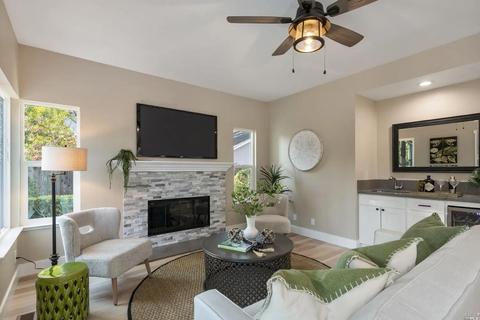 340 Windflower Ct, Windsor, CA 95492 photo 14