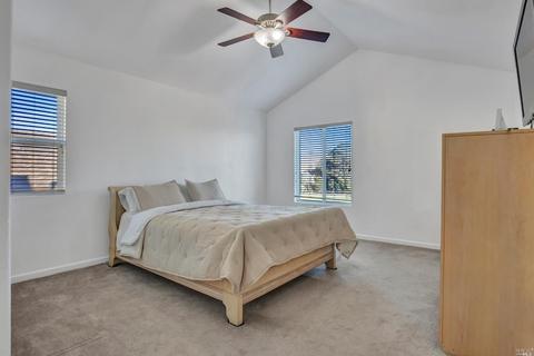 533 Jade Cir, Vallejo, CA 94590 photo 14