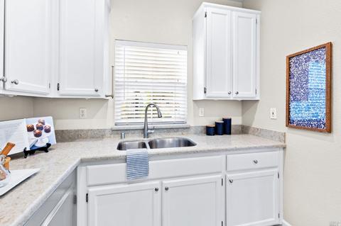 7 Bridgegate Way, Napa, CA 94559 photo 9