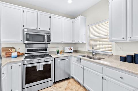 7 Bridgegate Way, Napa, CA 94559 photo 8