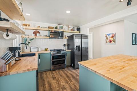 100 Benjamin St, Vallejo, CA 94589 photo 8