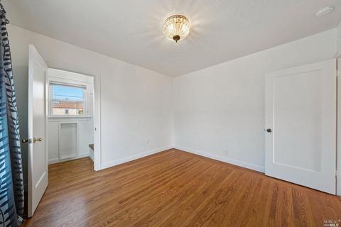 1410 Ohio St, Vallejo, CA 94590 photo 13