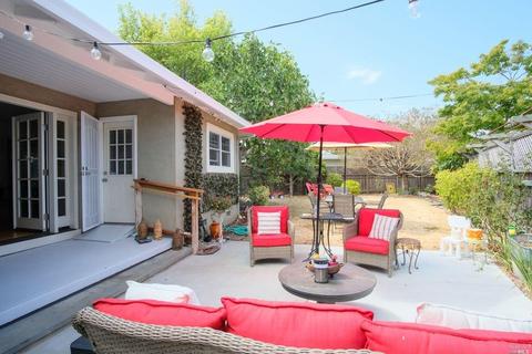 1401 Donna St, Novato, CA 94947 photo 4