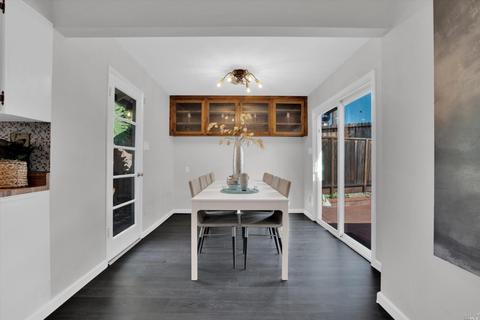 106 Myrtlewood Ct, Vallejo, CA 94591 photo 14