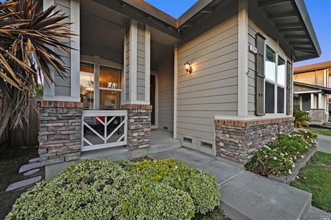 1148 Pedroncelli Dr, Windsor, CA 95492 photo 3