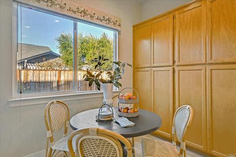 1148 Pedroncelli Dr, Windsor, CA 95492 photo 11