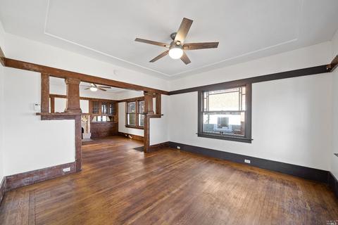 2226 Curtis St, Berkeley, CA 94702 photo 6