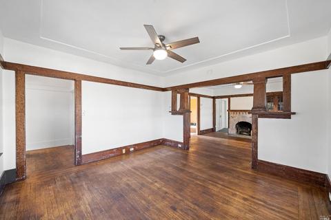 2226 Curtis St, Berkeley, CA 94702 photo 8