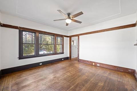 2226 Curtis St, Berkeley, CA 94702 photo 7
