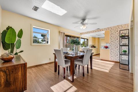 304 Maple Cir, Healdsburg, CA 95448 photo 9
