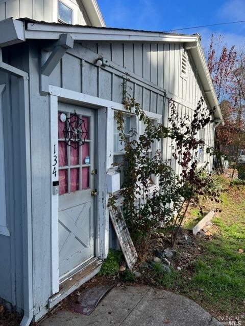 134 E Oak St, Willits, CA 95490 photo 2