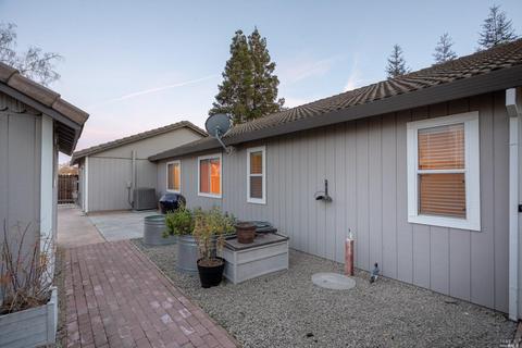 1525 Austin Dr, Dixon, CA 95620 photo 38