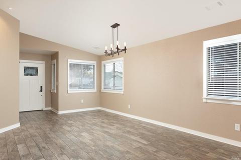 1525 Austin Dr, Dixon, CA 95620 photo 5