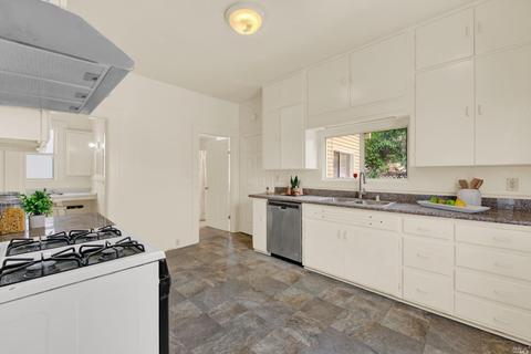1728 Napa St, Vallejo, CA 94590 photo 12